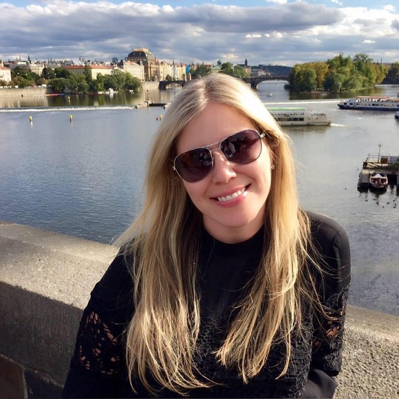 Meet your Posher, Cherise - Picture 1 of 1